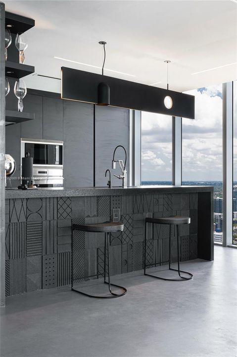 For Sale: $3,950,000 (3 beds, 3 baths, 3313 Square Feet)