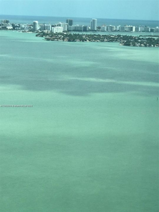 For Rent: $4,450 (1 beds, 1 baths, 706 Square Feet)