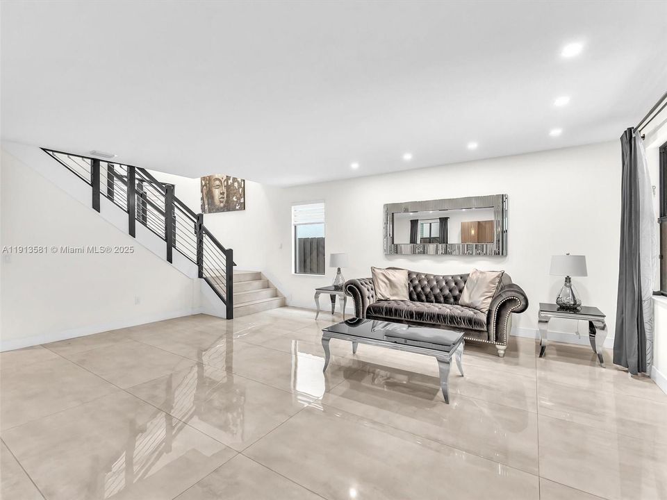 For Rent: $9,000 (4 beds, 4 baths, 3781 Square Feet)