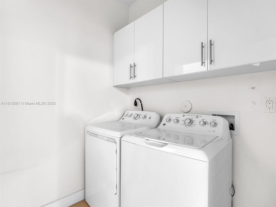 For Rent: $9,000 (4 beds, 4 baths, 3781 Square Feet)