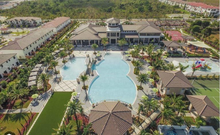 For Rent: $9,000 (4 beds, 4 baths, 3781 Square Feet)