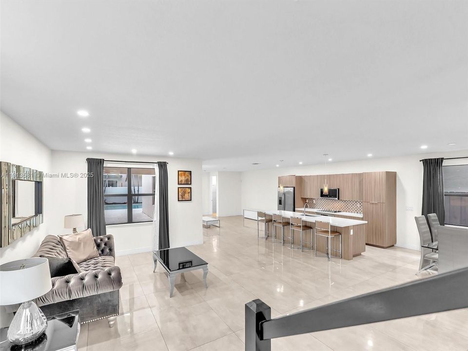 For Rent: $9,000 (4 beds, 4 baths, 3781 Square Feet)