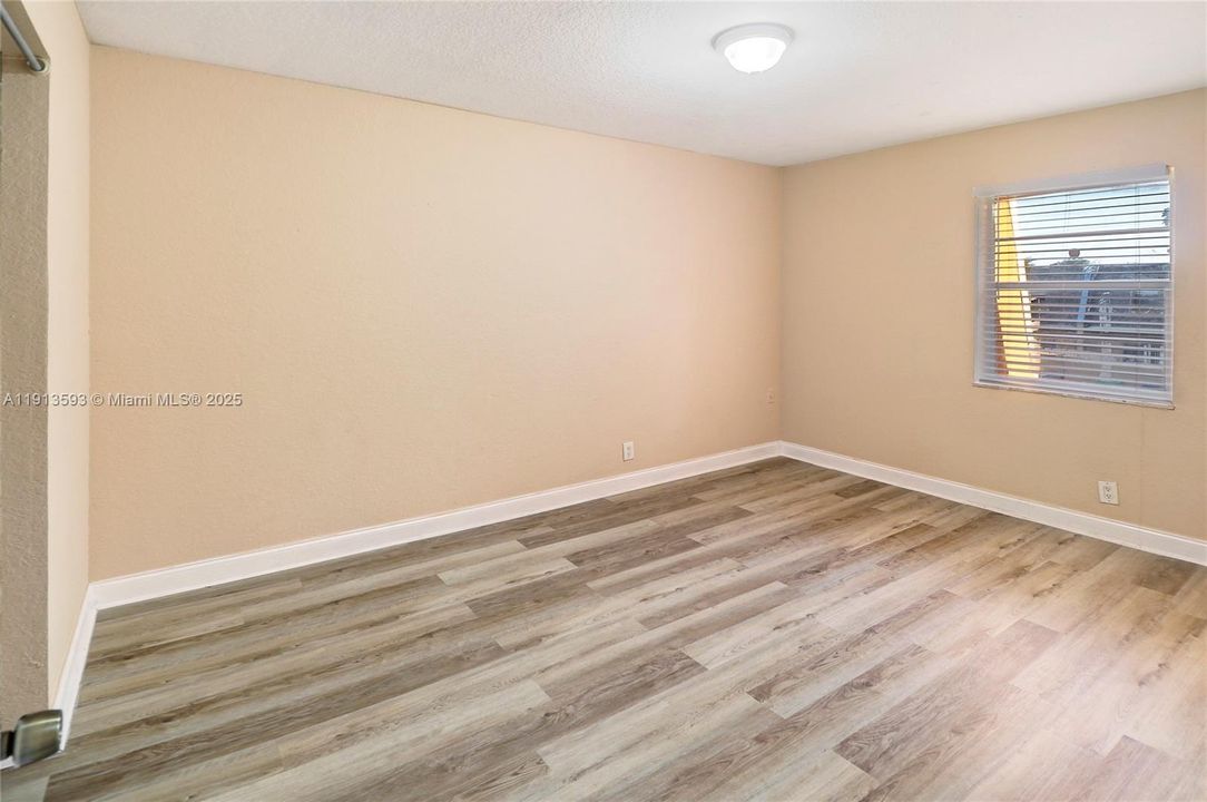 В аренду: $2,900 (5 спален, 2 ванн, 1520 Квадратных фут)