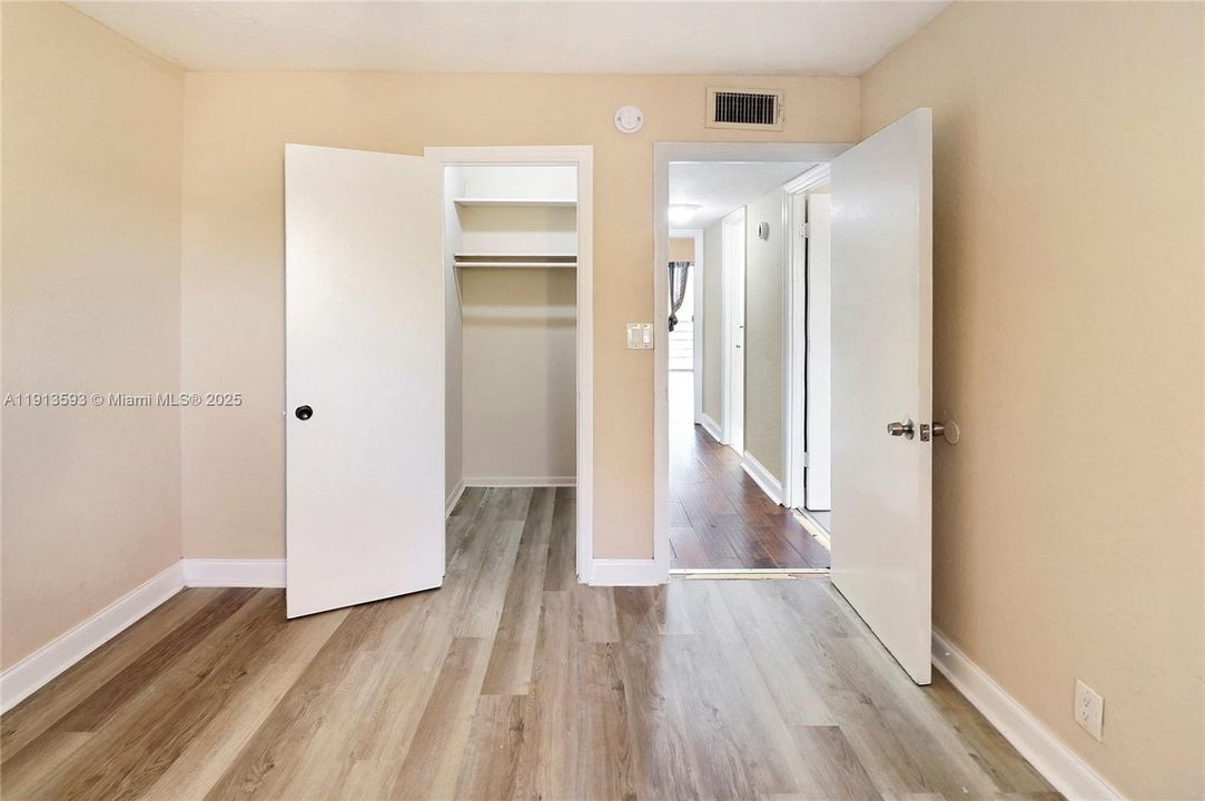 В аренду: $2,900 (5 спален, 2 ванн, 1520 Квадратных фут)