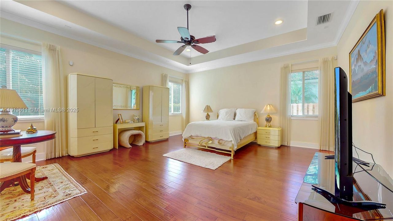 待售: $1,900,000 (4 贝兹, 4 浴室, 3452 平方英尺)