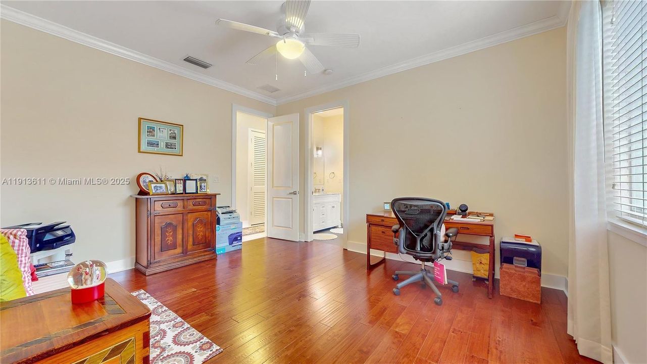 待售: $1,900,000 (4 贝兹, 4 浴室, 3452 平方英尺)