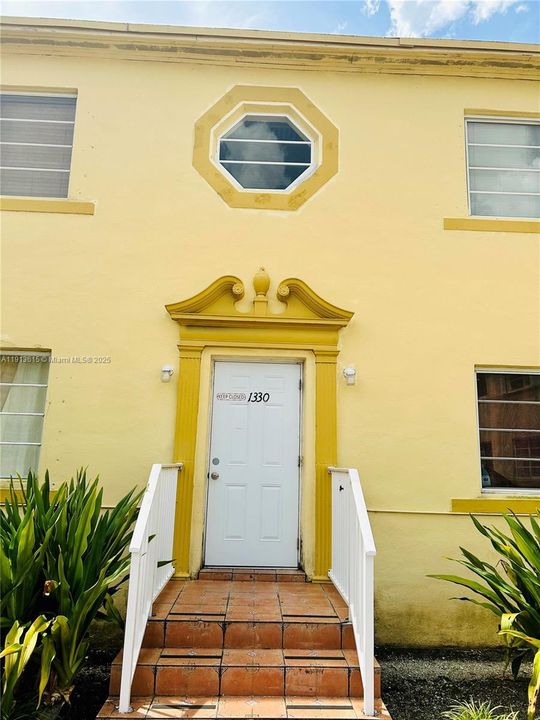 Activo con contrato: $1,825 (1 camas, 1 baños, 675 Pies cuadrados)