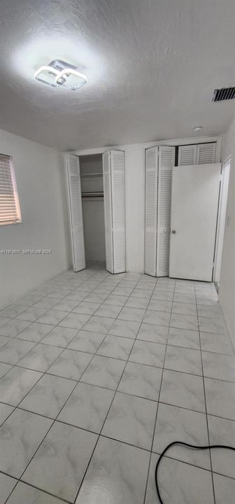 For Rent: $5,000 (3 beds, 1 baths, 1532 Square Feet)