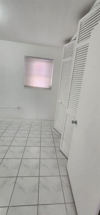 For Rent: $5,000 (3 beds, 1 baths, 1532 Square Feet)