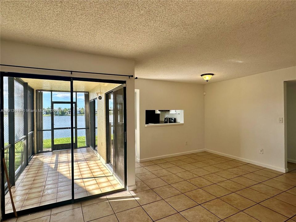 Activo con contrato: $2,000 (3 camas, 2 baños, 1195 Pies cuadrados)