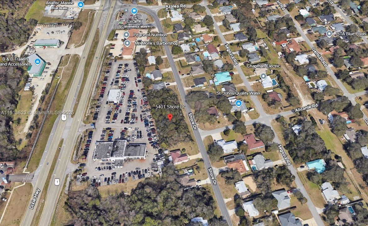 待售: $275,000 (0.46 acres)