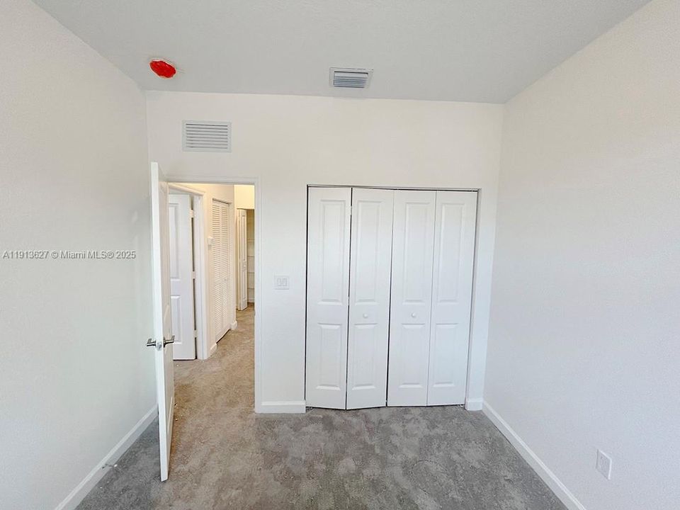 На продажу: $499,000 (3 спален, 2 ванн, 1483 Квадратных фут)