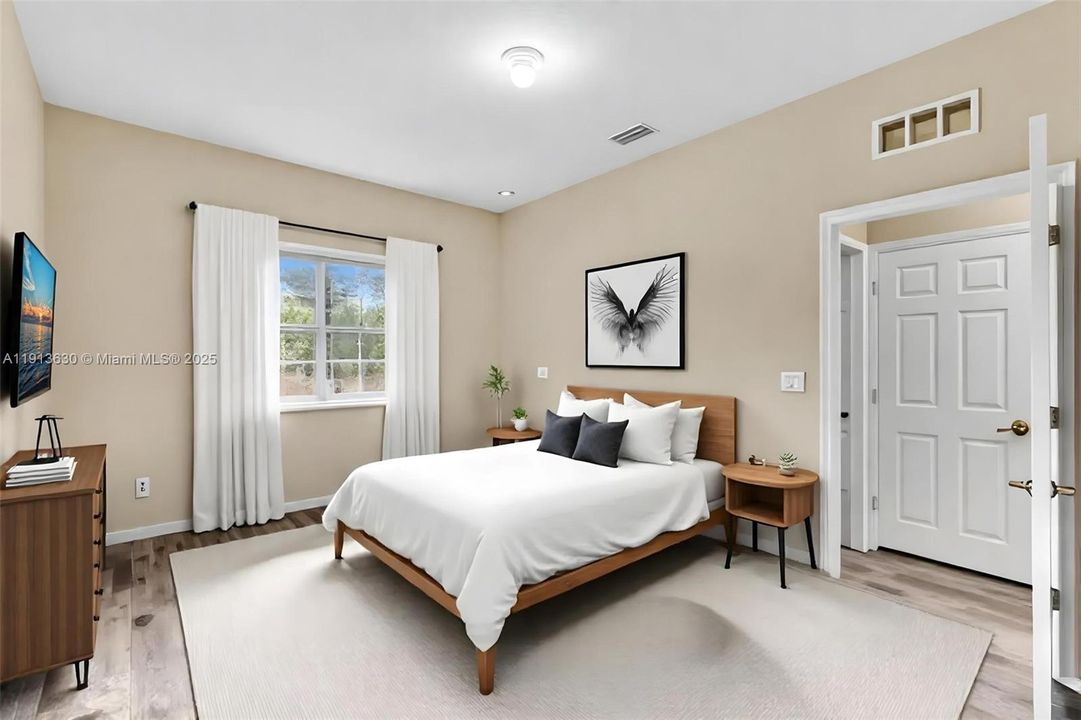 Active With Contract: $408,999 (3 beds, 2 baths, 1514 Square Feet)