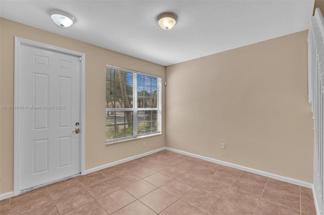 Active With Contract: $408,999 (3 beds, 2 baths, 1514 Square Feet)