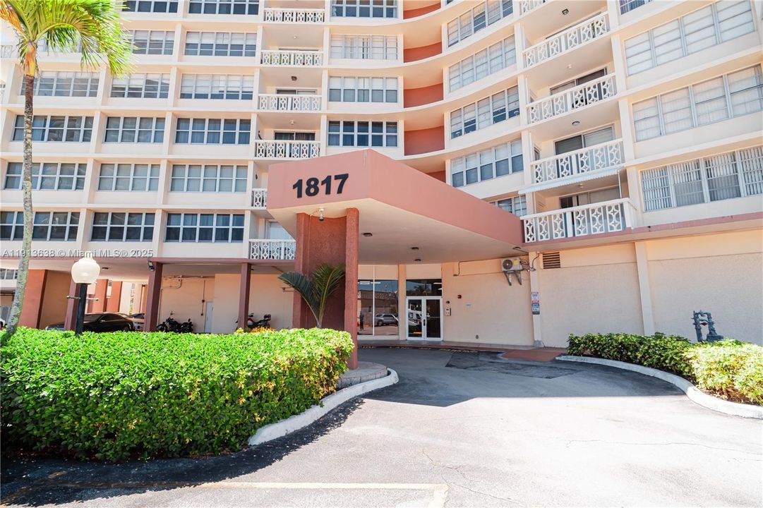 На продажу: $250,000 (1 спален, 1 ванн, 780 Квадратных фут)