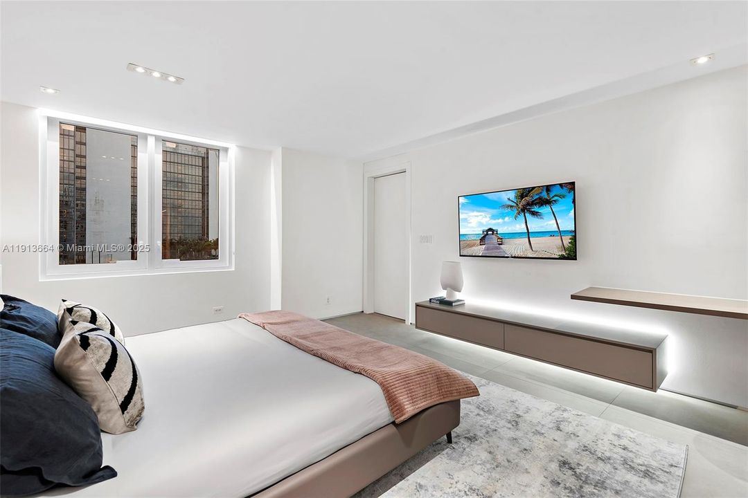 待售: $3,490,000 (2 贝兹, 2 浴室, 0 平方英尺)