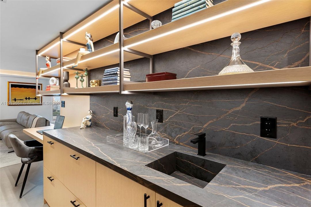 待售: $3,490,000 (2 贝兹, 2 浴室, 0 平方英尺)