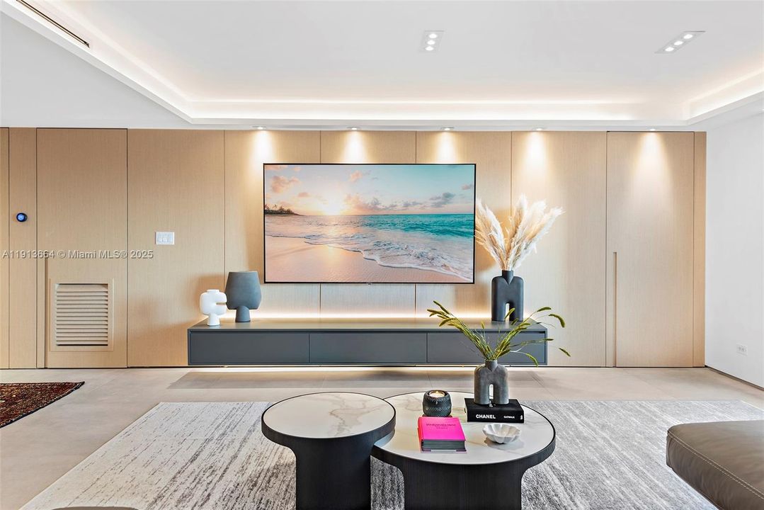 待售: $3,490,000 (2 贝兹, 2 浴室, 0 平方英尺)