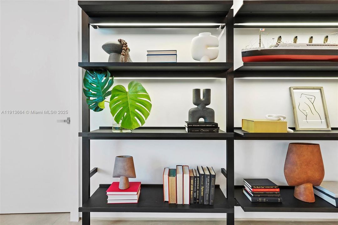 待售: $3,490,000 (2 贝兹, 2 浴室, 0 平方英尺)