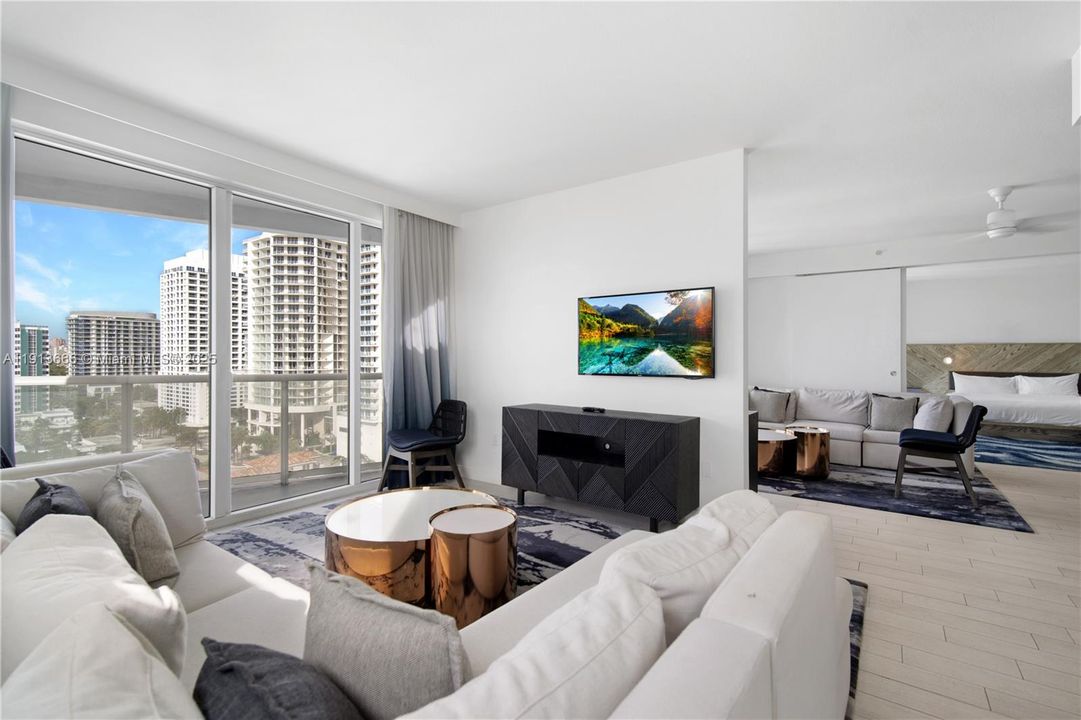 For Rent: $7,800 (2 beds, 2 baths, 1329 Square Feet)