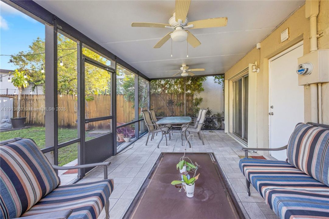 Activo con contrato: $500,000 (3 camas, 2 baños, 1365 Pies cuadrados)