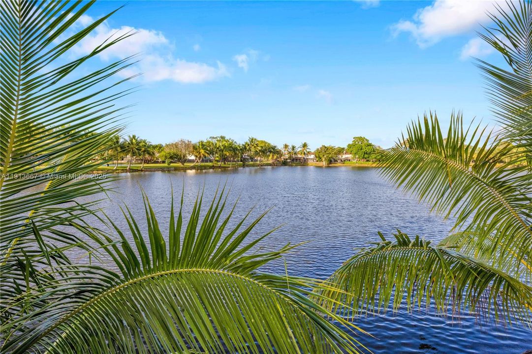 Activo con contrato: $500,000 (3 camas, 2 baños, 1365 Pies cuadrados)