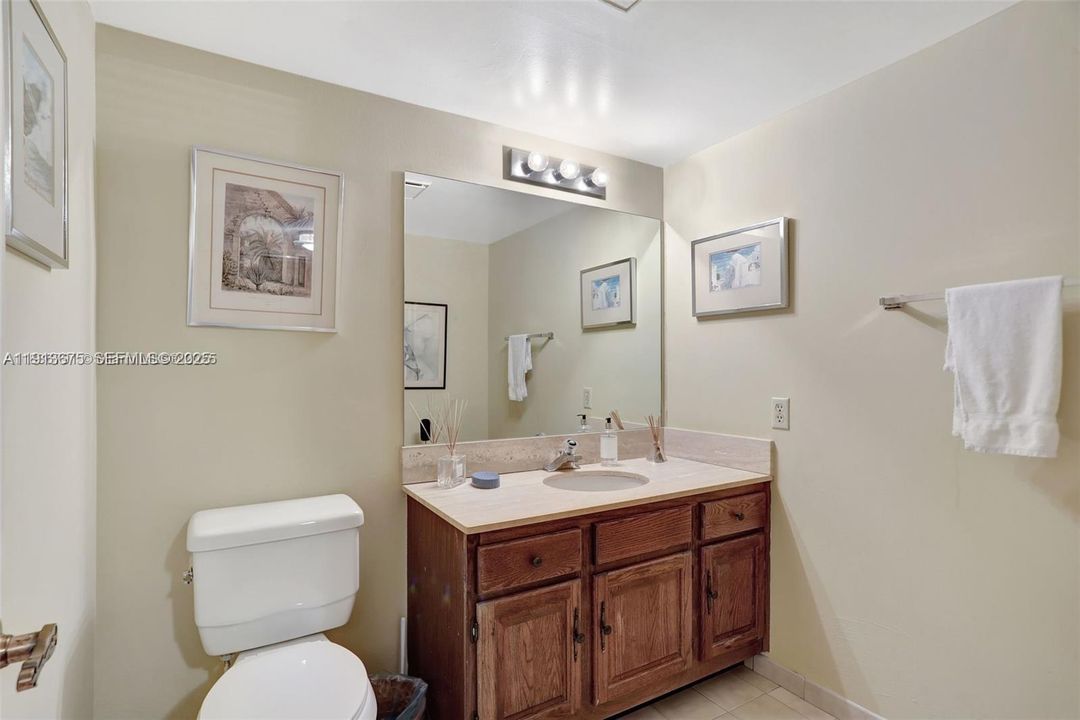 For Sale: $1,150,000 (3 beds, 3 baths, 3340 Square Feet)