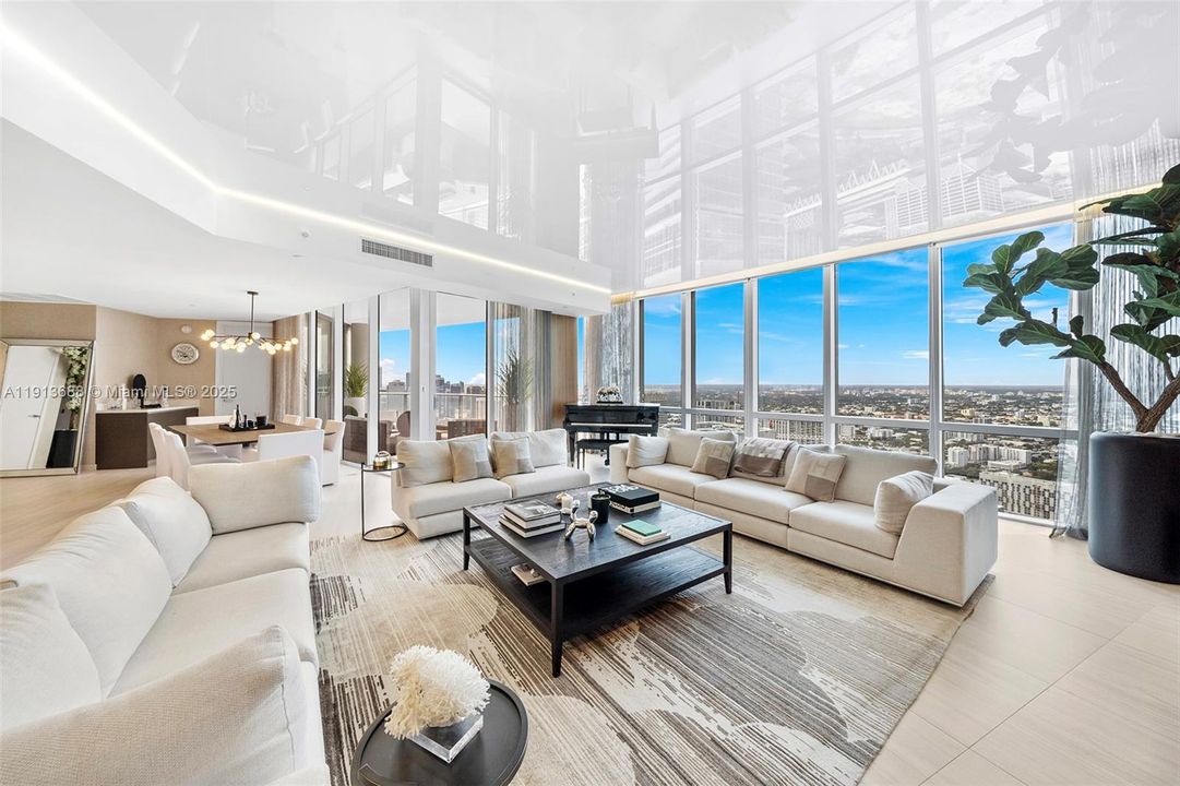 For Sale: $3,750,000 (5 beds, 5 baths, 3312 Square Feet)