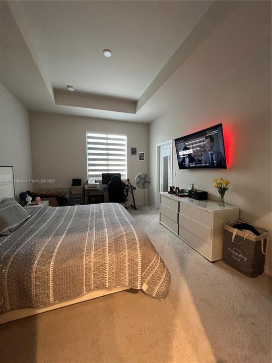 En Venta: $430,000 (3 camas, 2 baños, 0 Pies cuadrados)