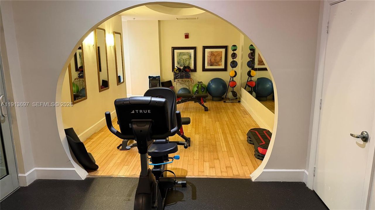 Recientemente alquilado: $2,250 (1 camas, 1 baños, 863 Pies cuadrados)