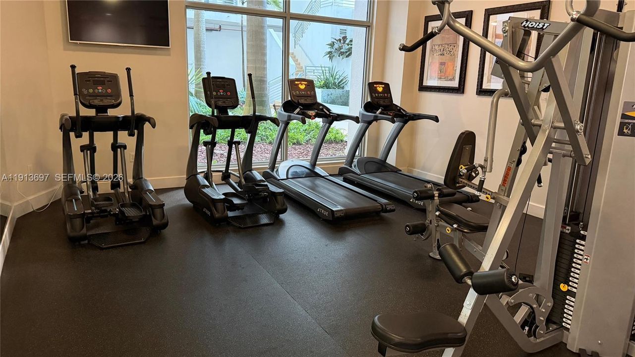 Recientemente alquilado: $2,250 (1 camas, 1 baños, 863 Pies cuadrados)