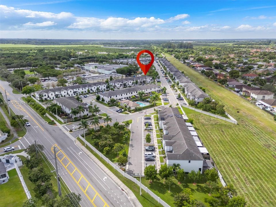 For Sale: $490,000 (3 beds, 2 baths, 1321 Square Feet)