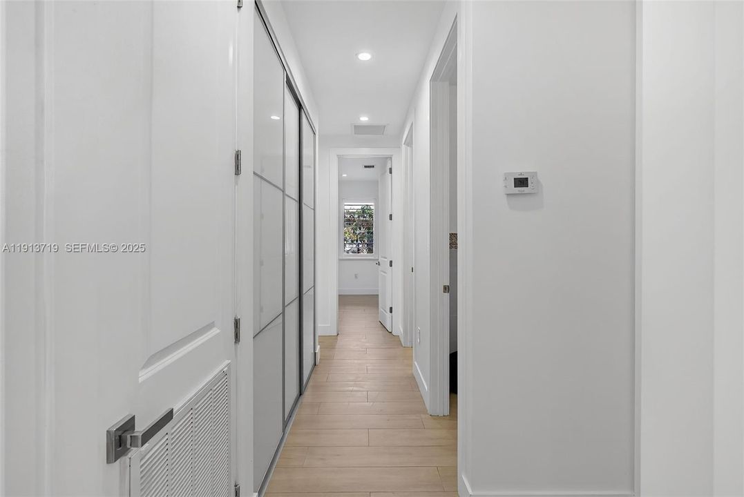 For Sale: $1,650,000 (3 beds, 2 baths, 1718 Square Feet)