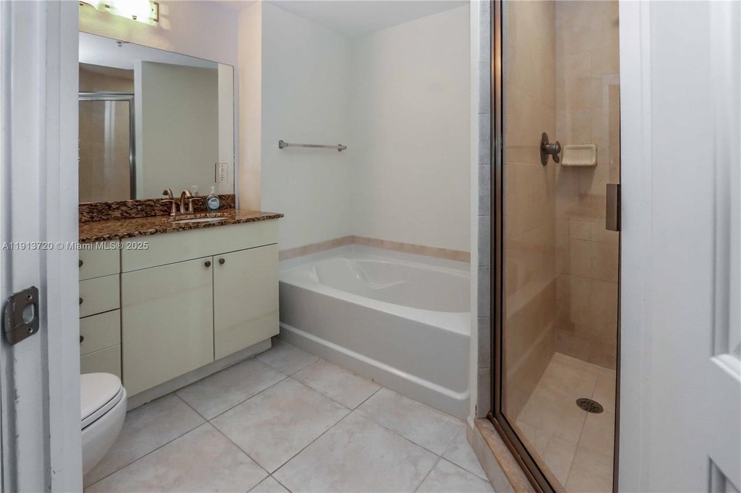 For Rent: $2,000 (1 beds, 1 baths, 690 Square Feet)