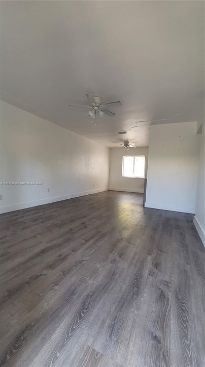 Recently Rented: $2,450 (2 beds, 2 baths, 900 Square Feet)