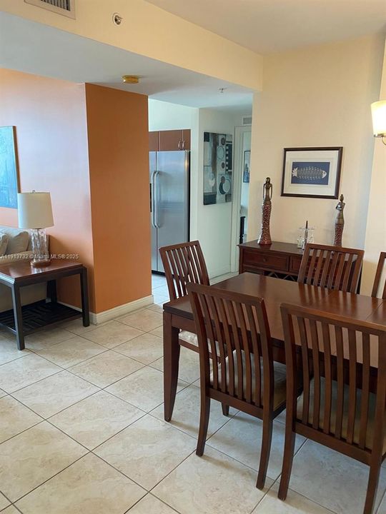 For Rent: $3,200 (2 beds, 2 baths, 1241 Square Feet)