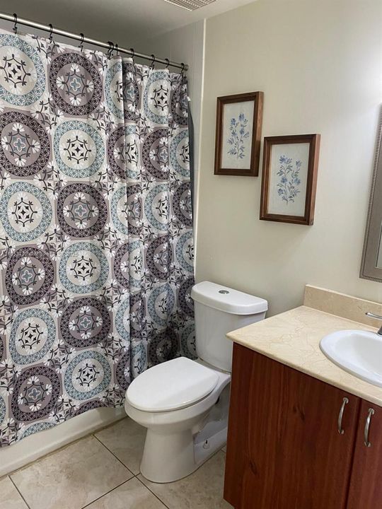 For Rent: $3,200 (2 beds, 2 baths, 1241 Square Feet)