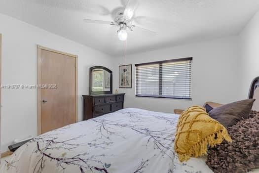 待售: $1,499,000 (4 贝兹, 3 浴室, 3352 平方英尺)