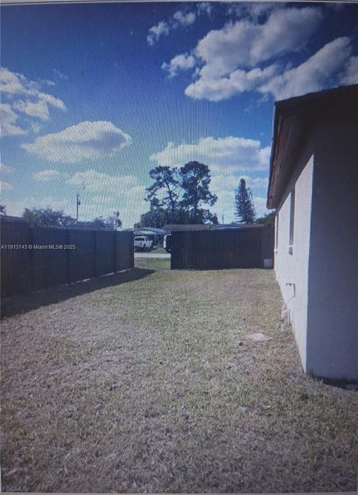 For Sale: $250,000 (2 beds, 1 baths, 0 Square Feet)