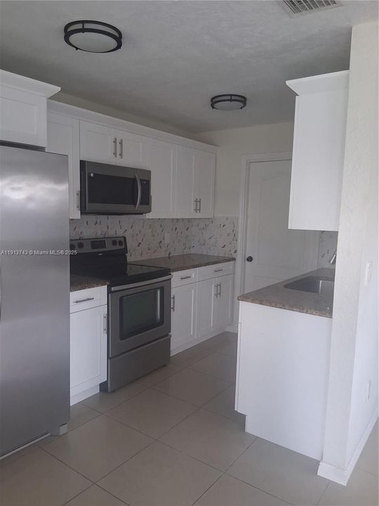 For Sale: $250,000 (2 beds, 1 baths, 0 Square Feet)