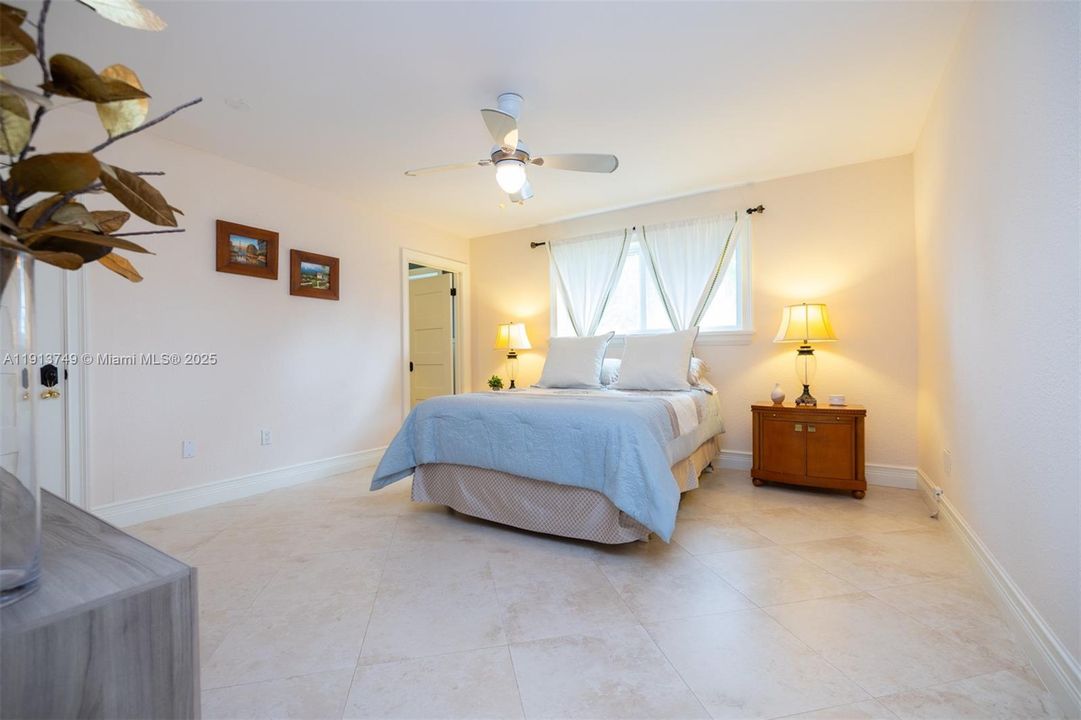 待售: $1,529,000 (4 贝兹, 3 浴室, 3218 平方英尺)