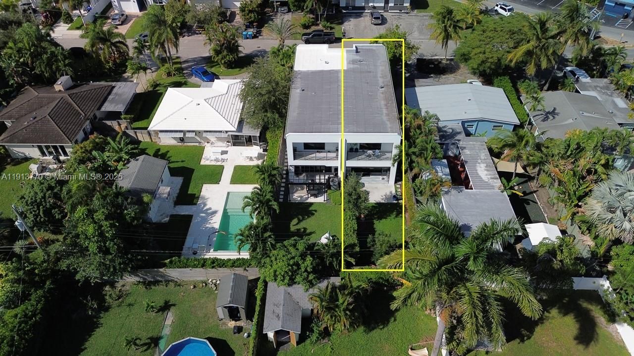 На продажу: $999,000 (3 спален, 3 ванн, 1906 Квадратных фут)