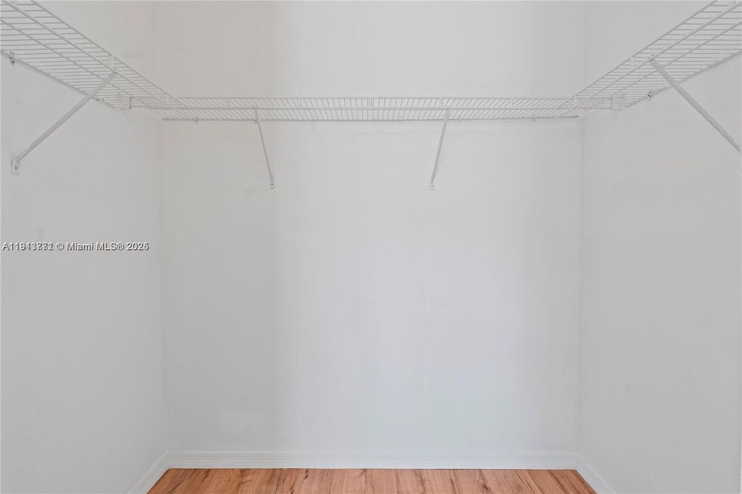 出租: $2,600 (4 贝兹, 3 浴室, 1544 平方英尺)