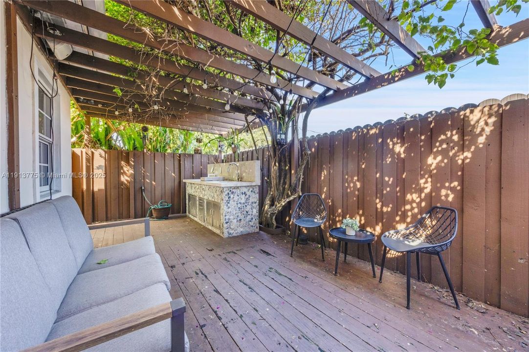 Active With Contract: $749,000 (3 beds, 2 baths, 2030 Square Feet)