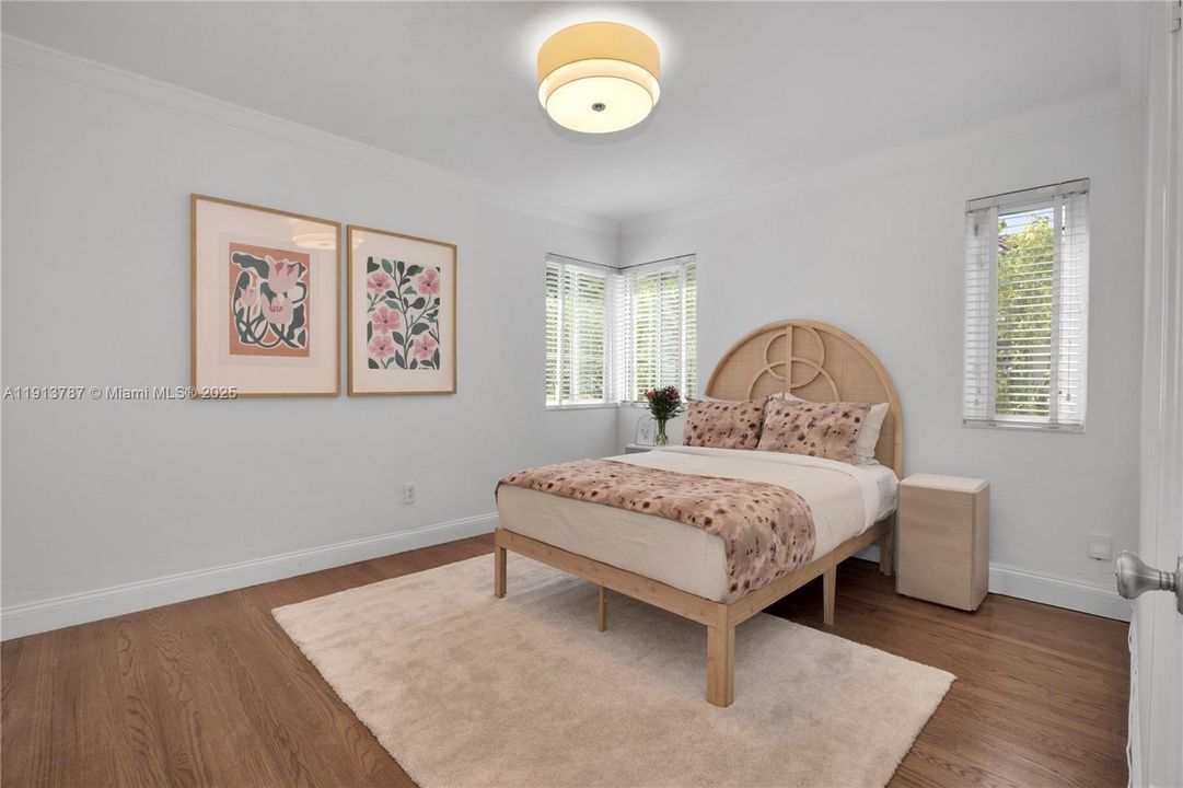 For Sale: $2,600,000 (3 beds, 3 baths, 1877 Square Feet)