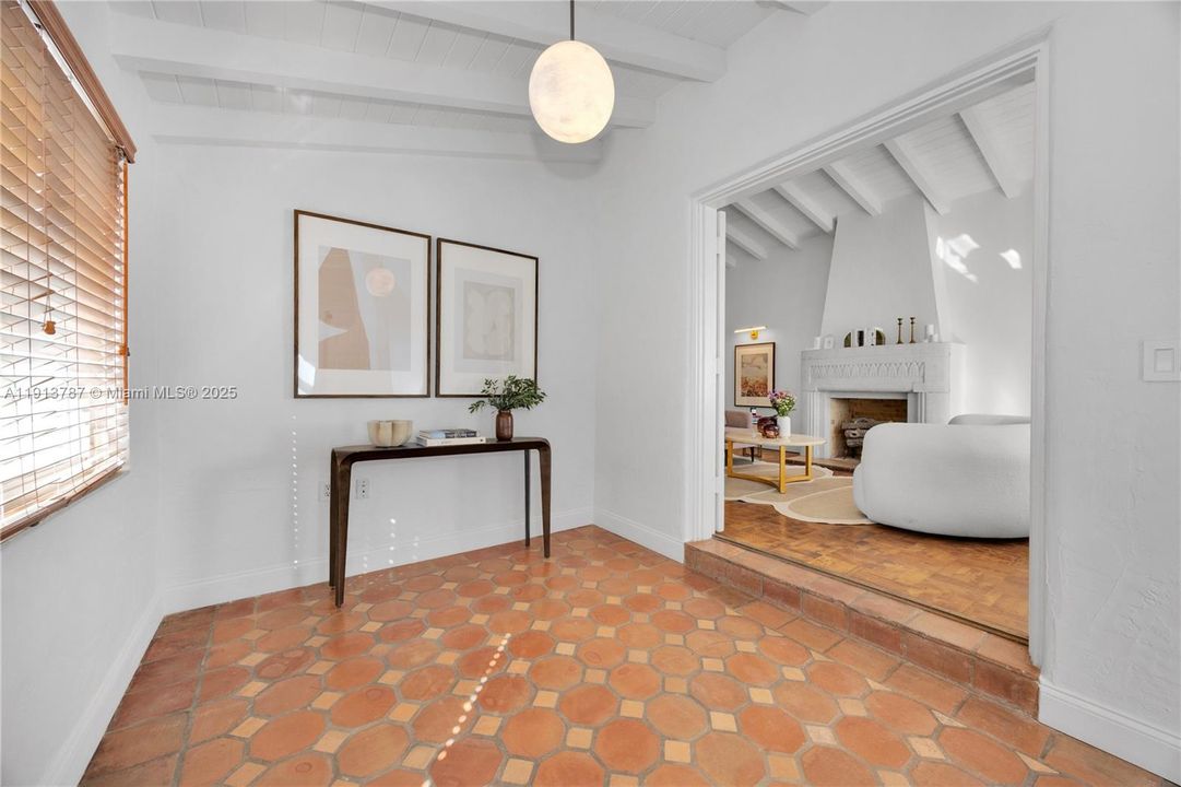 For Sale: $2,600,000 (3 beds, 3 baths, 1877 Square Feet)