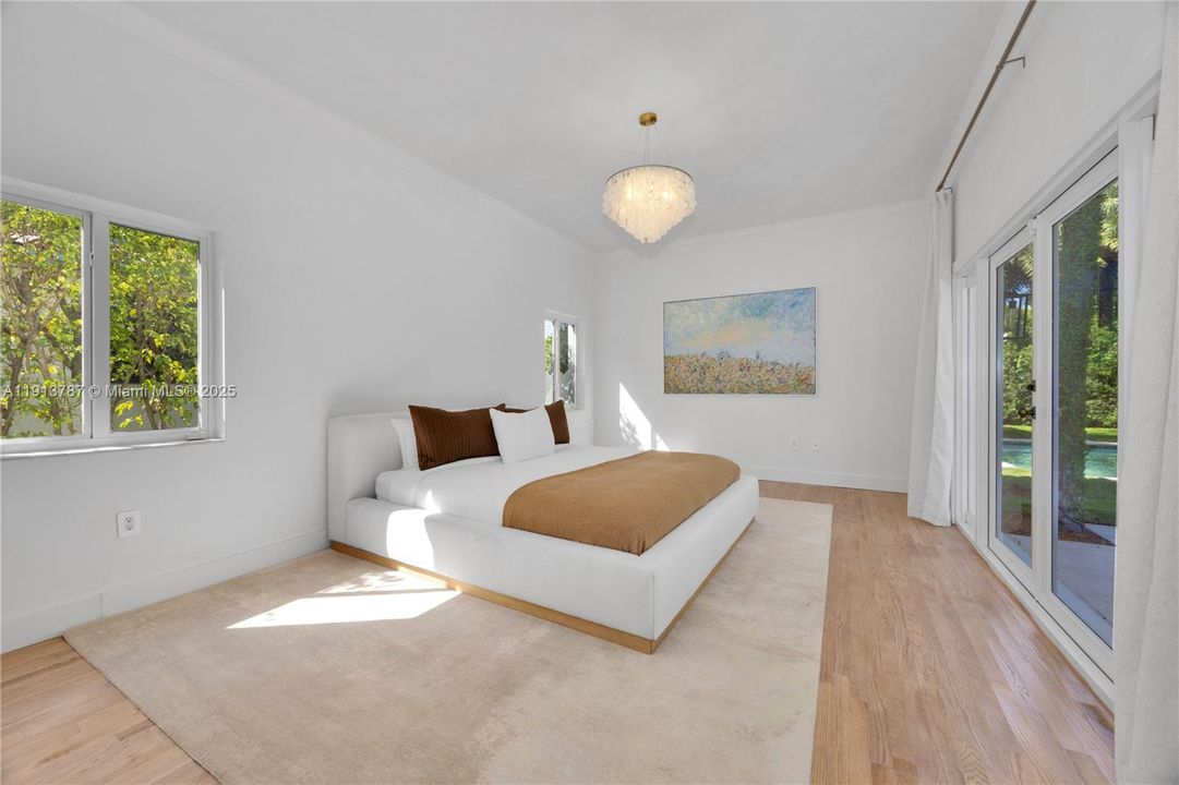 For Sale: $2,600,000 (3 beds, 3 baths, 1877 Square Feet)