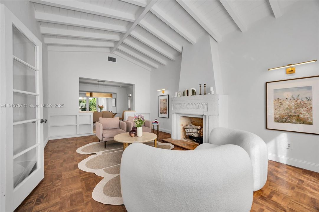 For Sale: $2,600,000 (3 beds, 3 baths, 1877 Square Feet)