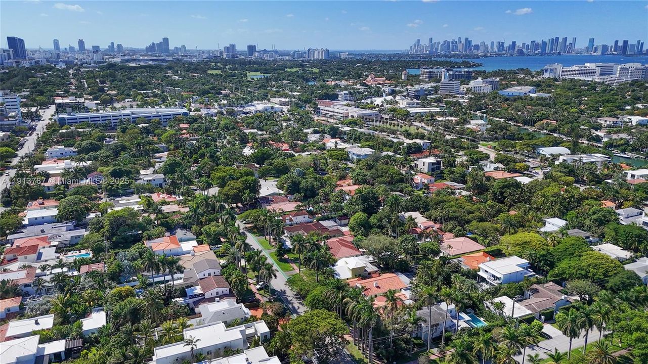 For Sale: $2,600,000 (3 beds, 3 baths, 1877 Square Feet)