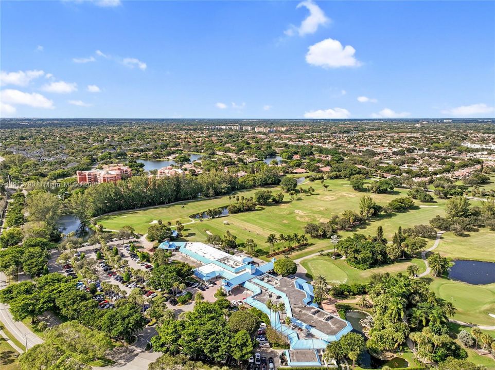 待售: $279,900 (2 贝兹, 2 浴室, 1050 平方英尺)